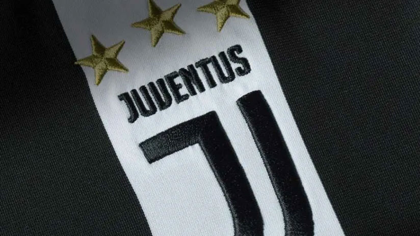 Juventus beat Verona @ 1/2